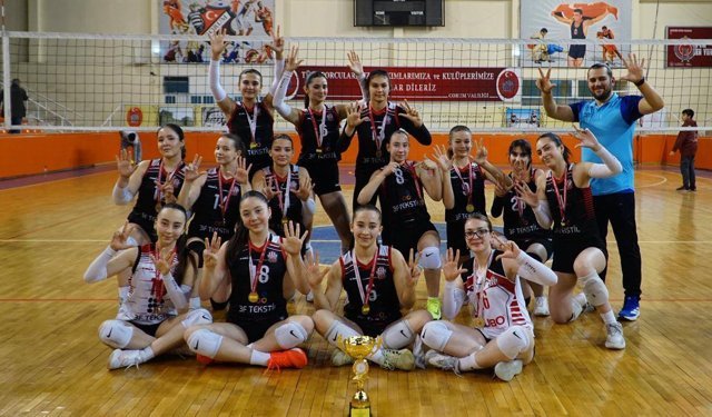 Osmancık’a iki voleybol grubu