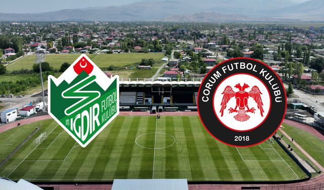 Üçer futbolcu ceza sınırında