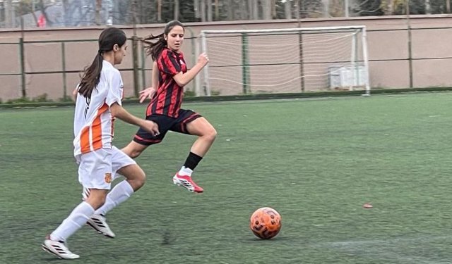 Çorum’da U17 Kızlar Futbol  Play-Off maçı oynanacak