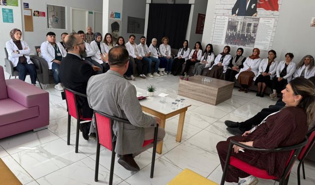 “Özel eğitimde başarının  anahtarı aile katılımı”