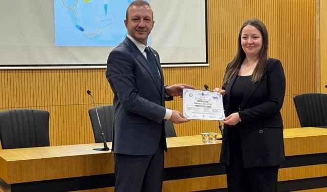 Eczacı Teknisyeni  sertifikası aldılar