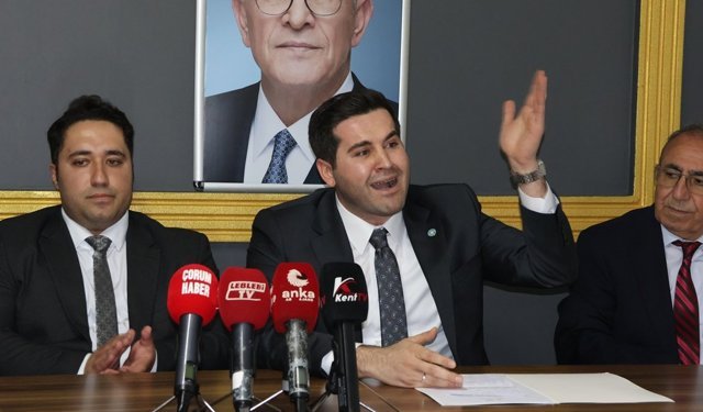 “Milleti kredi çekip kurbanlık alacak duruma getirdiler”