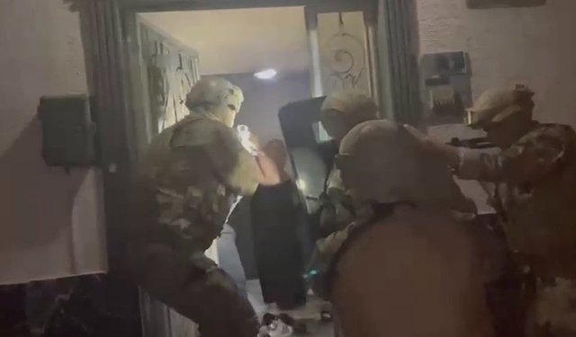 Kurşunlama ve gasp çetesi çökertildi!