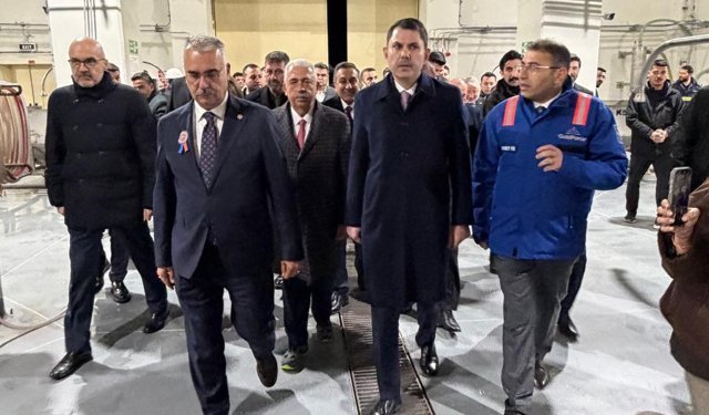 Bakan Kurum, GoldForce  Fabrikası’nı çok beğendi