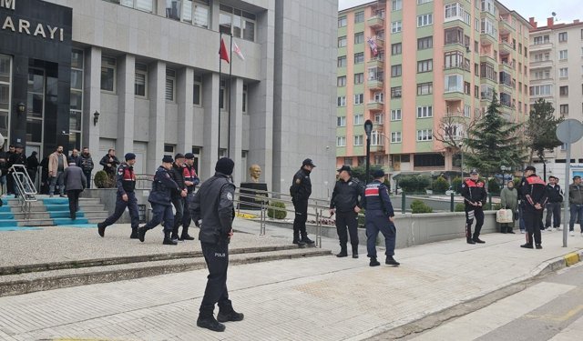 Silahla yağma suçundan aranan hükümlü yakalandı