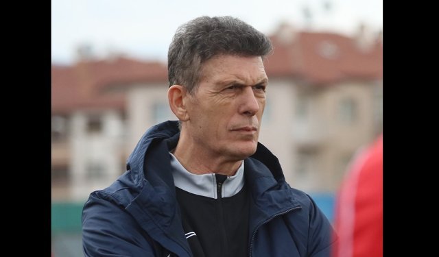 Boluspor’nun yeni  teknik direktörü  Nevzat Dinçbudak