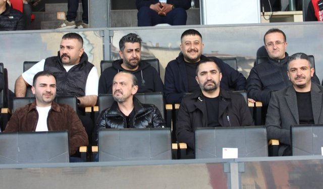 Tuncay Şanlı da izledi