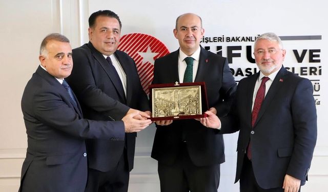 AK Parti heyetinden  Kepçeli’ye kutlama
