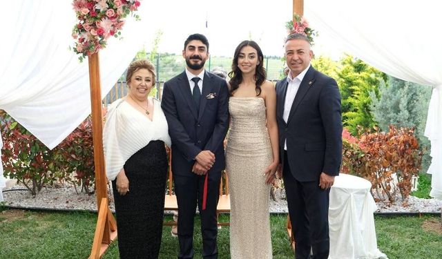 Tahtasız’ın kızı Dr. Safiye Dilan Dr. Eren Can Eren’le nişanlandı
