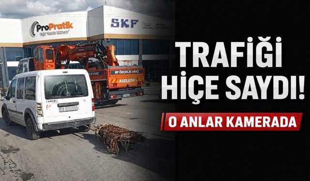 Trafiği hiçe saydı! O anlar kamerada