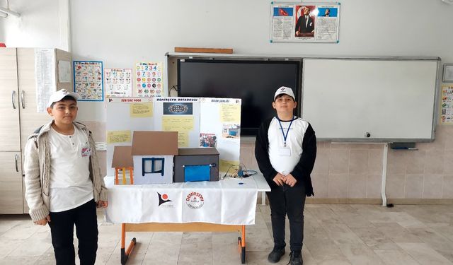 Demirşeyh Ortaokulu’nda TÜBİTAK Bilim Fuarı
