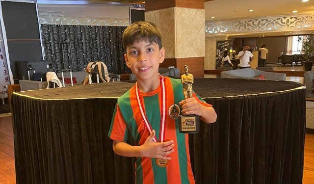 Çorumlu minik futbolcu Eskişehirspor’un radarında