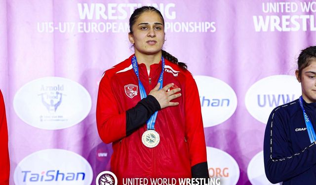 Özdenur Özmez Avrupa Şampiyonu