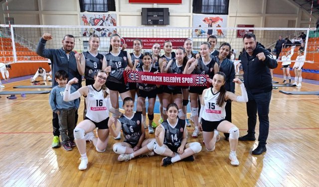 Yıldız sultanlar yarı finalde: 3-1
