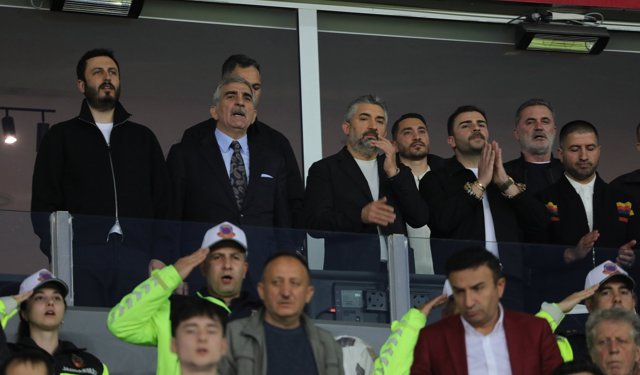 Savaş Balçık da izledi