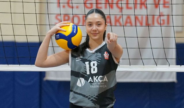 Voleybolcu Zeren  Yonar, Milli Takım  Gelişim Kampında