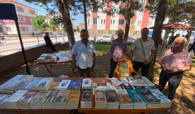 Alevilik kongresinde stantlara yoğun ilgi