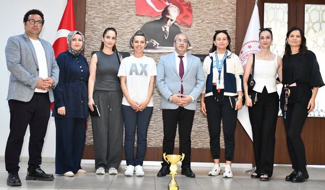 Evinin sultanlarından Cemil Çağlar’a ziyaret