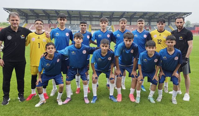 Yıldız futbolculardan 4 gollü başlangıç: 4-1