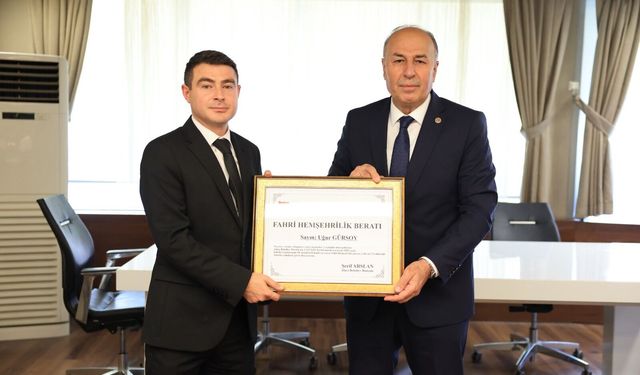 İlçe Jandarma Komutanına  “fahri hemşehrilik” beratı