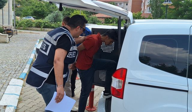 Çorum'da milyonluk dolandırıcılık! Telefonla ağına düşürdü, Yalova'da yakalandı