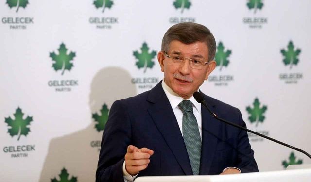 Gelecek Partisi feshedildi!