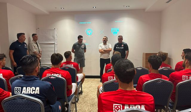 Balçık'tan futbolculara moral ziyareti "Artık bu ailenin bir parçasısınız"