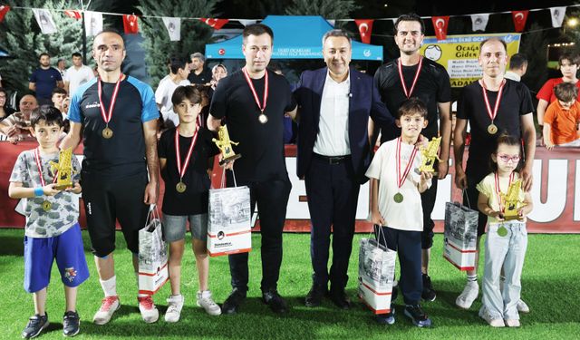 Sungurlu’da ayak tenisi şampiyonu Kurtlar oldu