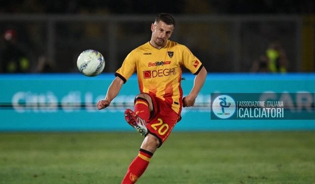 Arca Çorum FK’ya Arnavut ön libero!