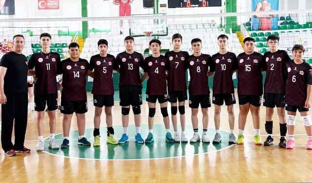 ‘File’nin yıldız efeleri Giresun’a mağlup: 2-3