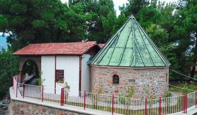Koyunbaba Türbesi’nde 2. etap restorasyon ihalesi tamamlandı