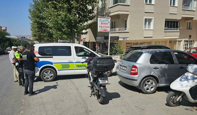 Otomobil ile motosiklet çarpıştı: 1 yaralı