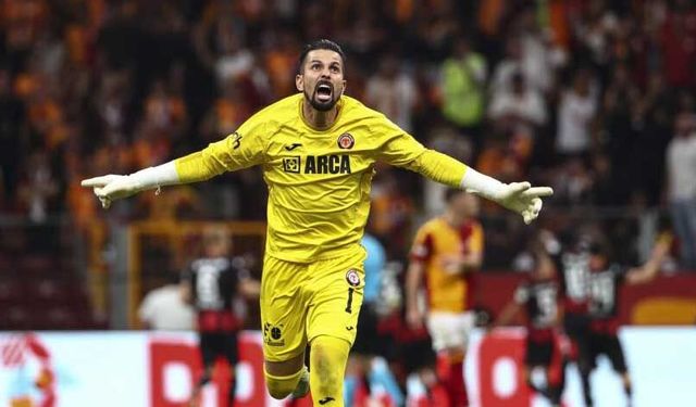Felipe kalesinde yıldızlaştı