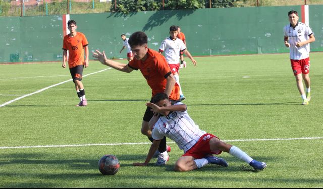 U15'lerden rahat prova: 3-0