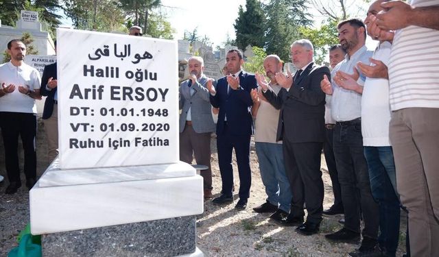 Prof. Dr. Arif Ersoy anıldı
