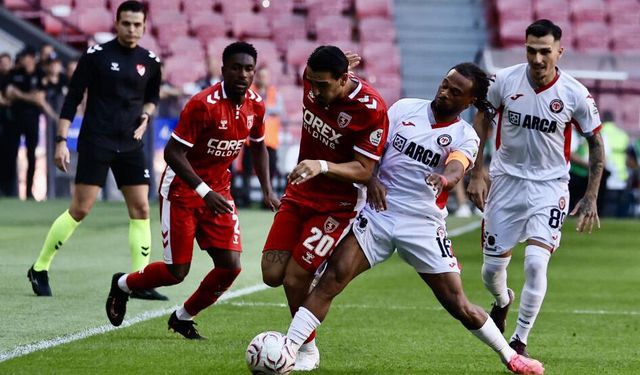 Çorum FK'dan tarihe bir çentik daha!