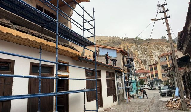Semerciler Arastası’na  7.5 milyonluk destek