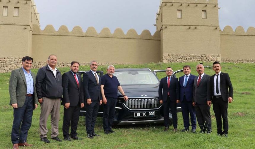 Türkiye'nin yerli otomobili Togg, Hattuşa'da tanıtıldı