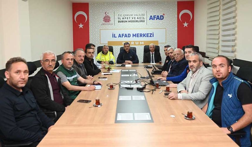 İl Afet Acil Durum Yönetim Merkezi'nde toplantı