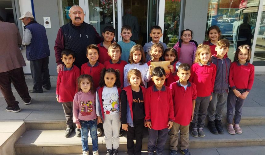 Öğrencilerden Filistin  halkı yararına kermes