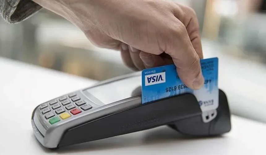 Kredi kartı borcu iki katına çıktı