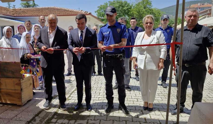 Ortaköy ilçesinde kimsesiz ve SMA hastası çocuklar yararına kermes düzenlendi