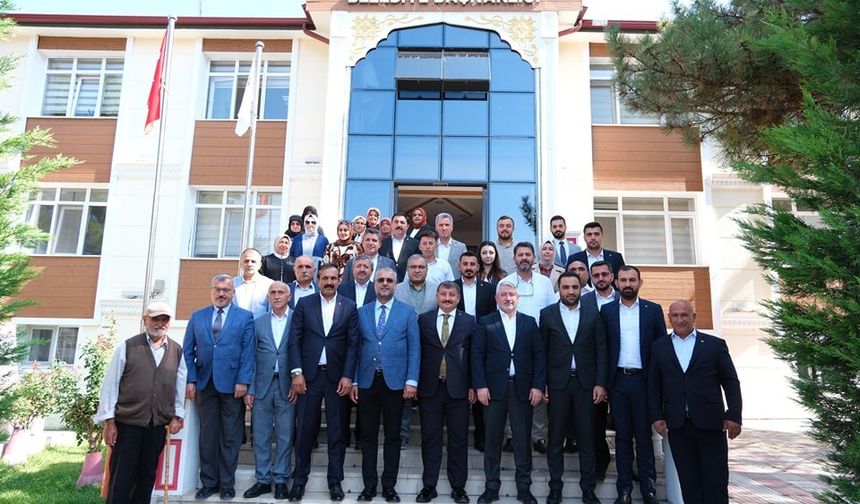 AK Parti'den Uğurludağ'da istişare toplantısı