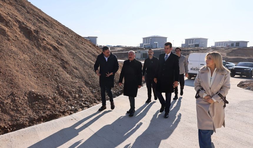 Vali Ali Çalgan, Arca  Savunmayı ziyaret etti