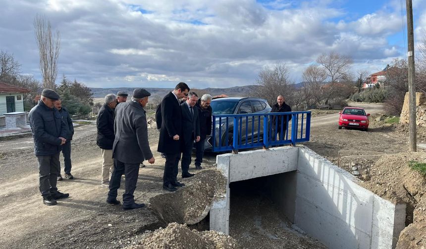 Sungurlu’nun köylerinde  altyapı çalışmaları sürüyor