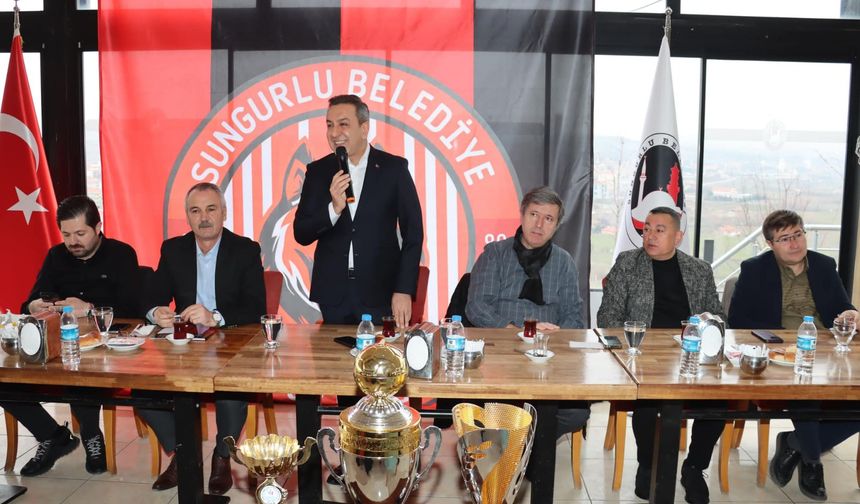 Başkan Muhsin Dere,  iş insanları ile buluştu