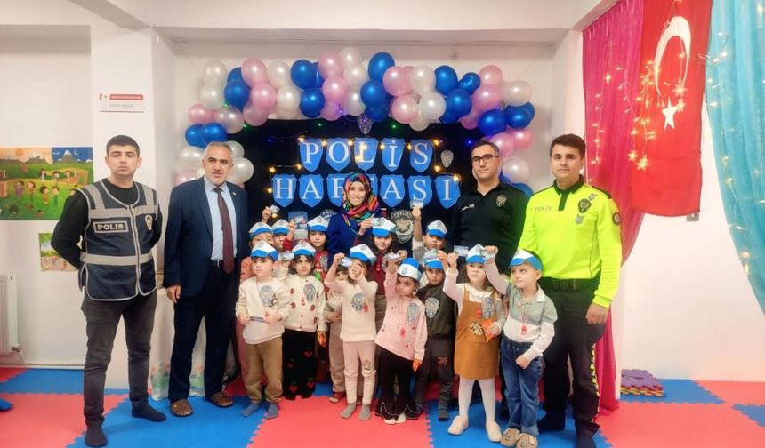 Çorum'da miniklerden polis haftası ziyareti