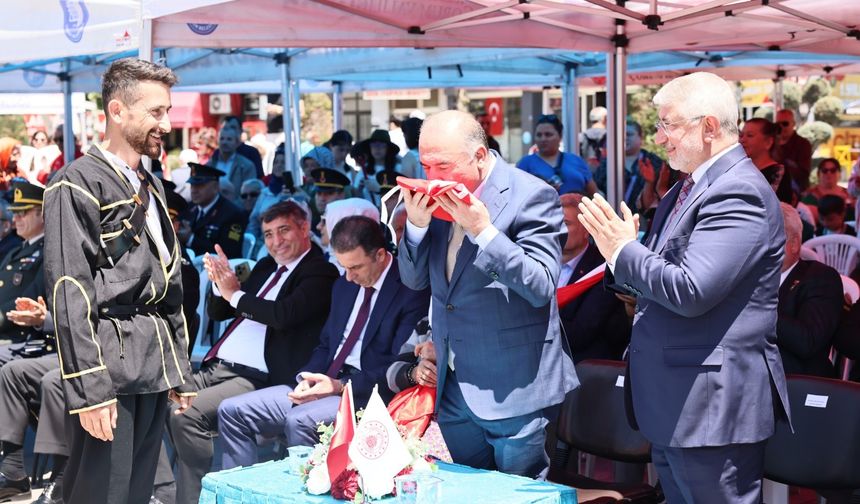 Kadeş Meydanı’nda coşkulu 19 Mayıs