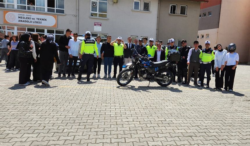 Bayat'ta Trafik ve İlkyardım  Haftası kutlandı