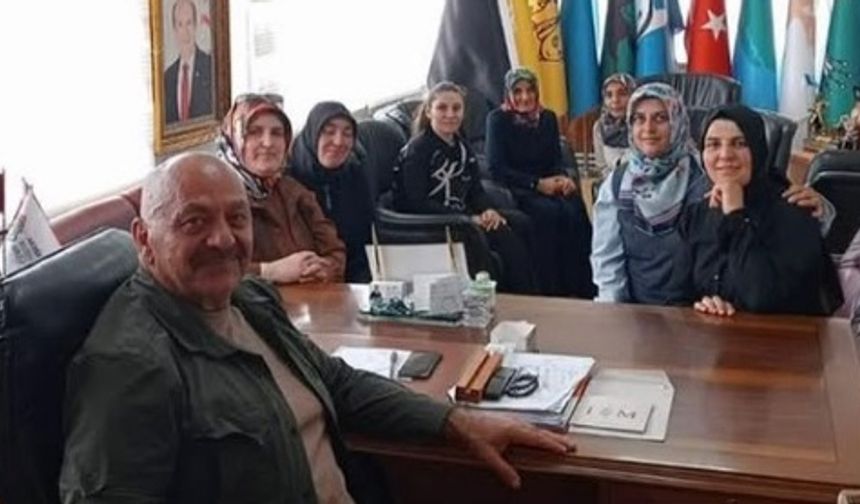 Kursiyerlerden  İsbir’e teşekkür